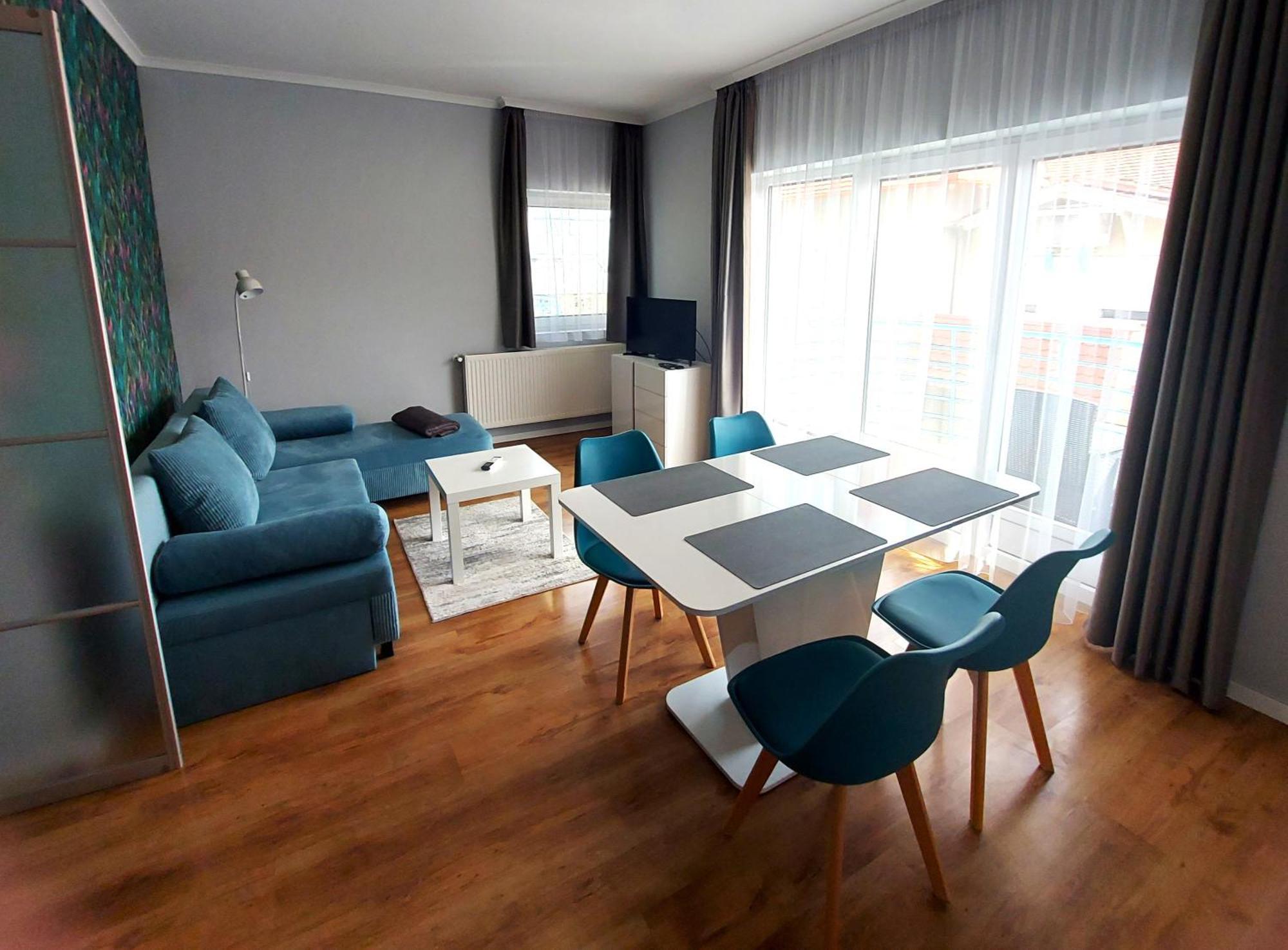 Cafe Relax Apartments Heviz Exterior foto