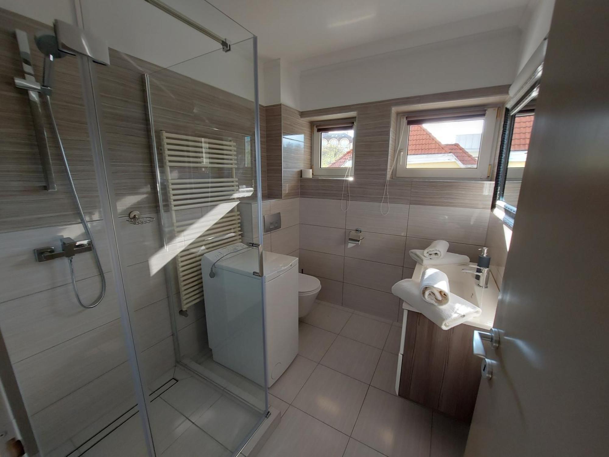 Cafe Relax Apartments Heviz Exterior foto