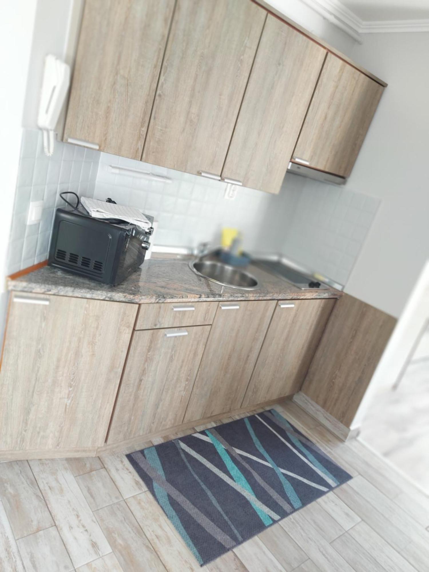 Cafe Relax Apartments Heviz Exterior foto
